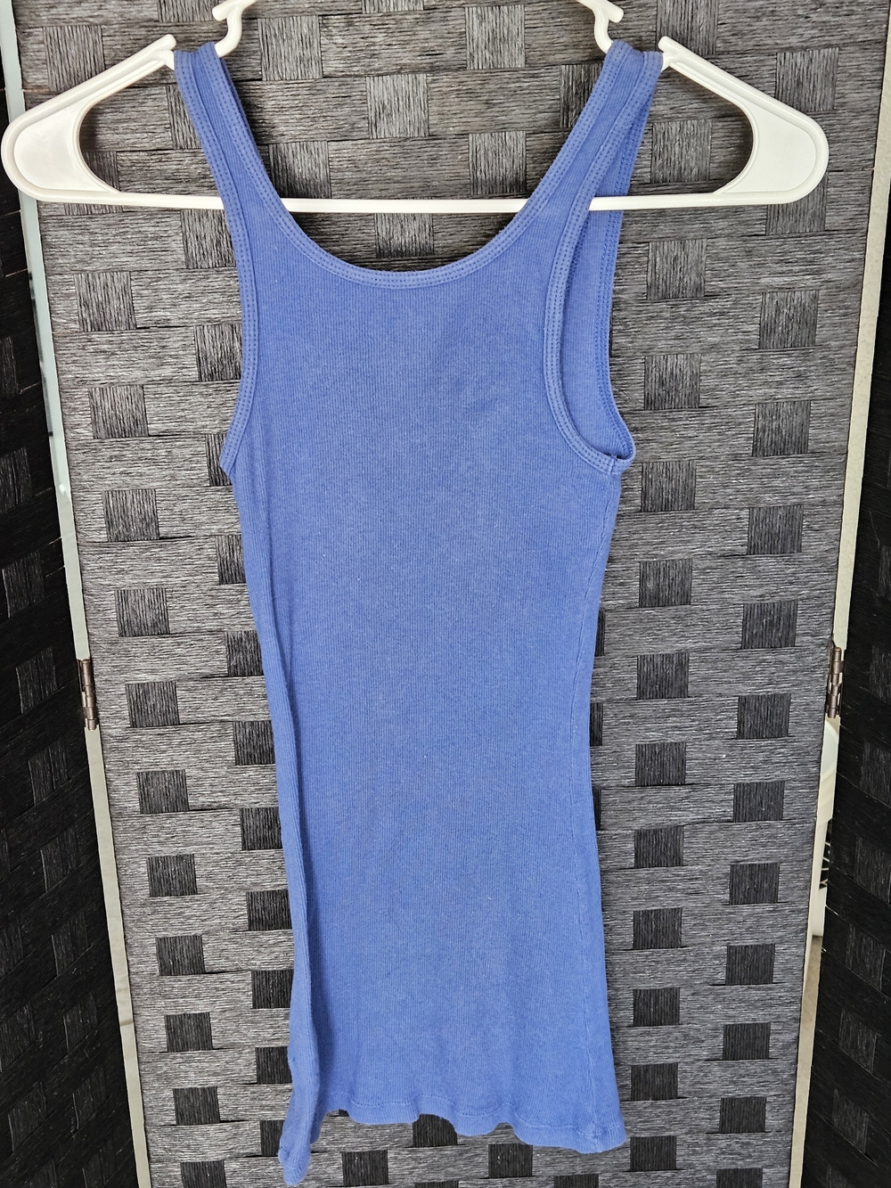 5/$13 Mossimo Ribbed Tank Top - Picture 3 of 4
